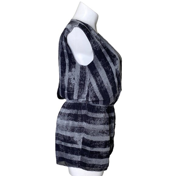 Rachel Rachel Roy Striped Sleeveless V-Neck Romper Womens L Black & Gray Polyest - Picture 4 of 10